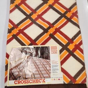 Vintage Twin Double Blanket Throw Crosscheck Acrylic Polyester Made in Canada